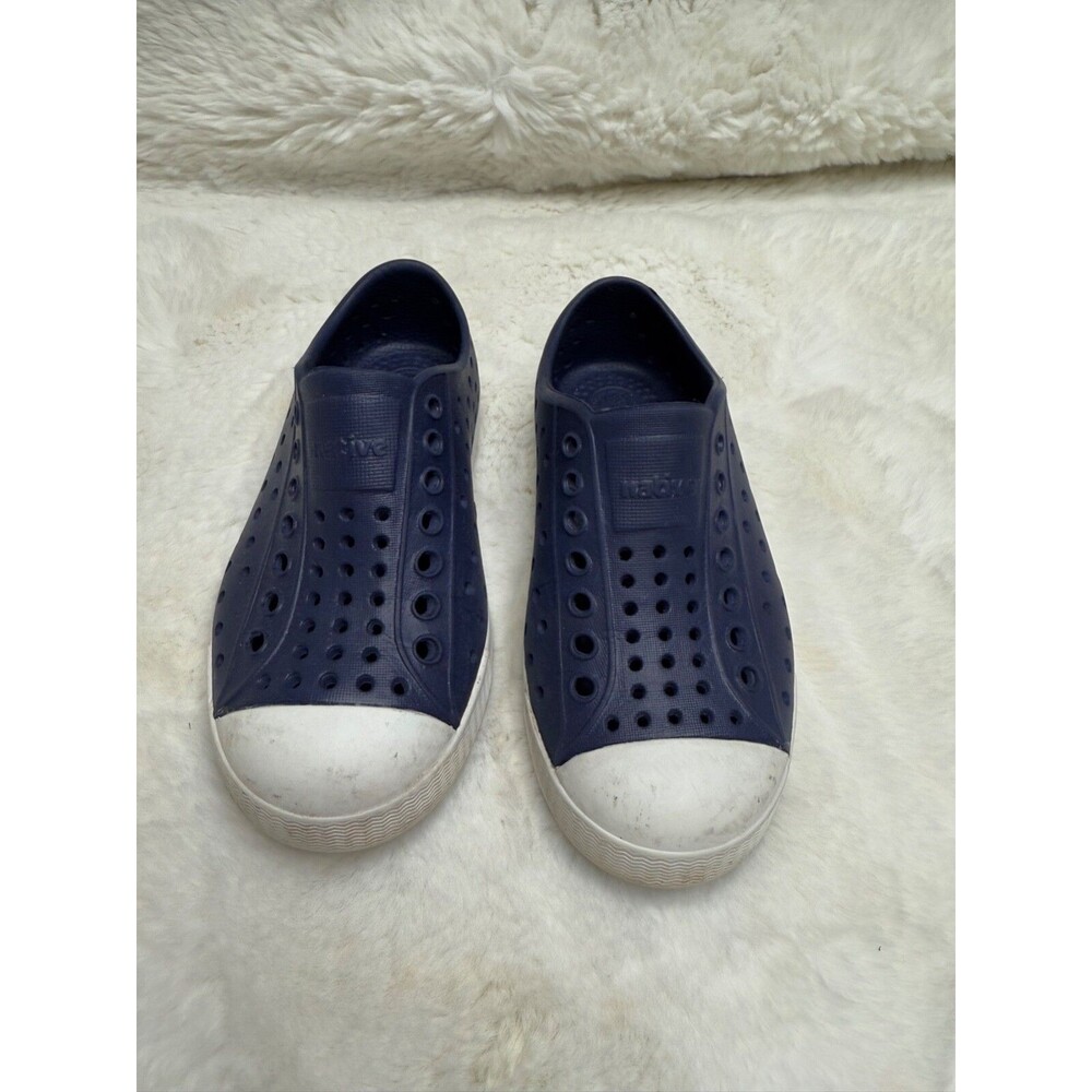 Native Jefferson Shoes Youth Kids Boys Navy Blue Slip On Water Sneaker Size 10